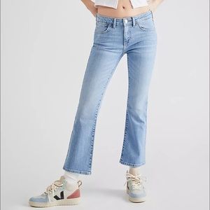 NWT - We The Free Mid-Rise Cropped Inseam Flare Denim Jeans